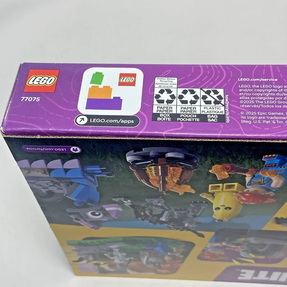 LEGO® FORTNITE‎ Peely & Sparkplug's 77075 - Picture 4 of 7